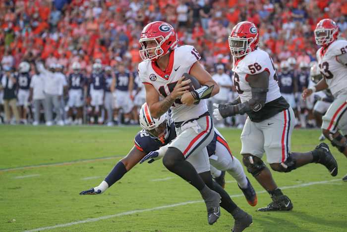Carson Beck vs Georgia Eric Starling/Auburn Daily